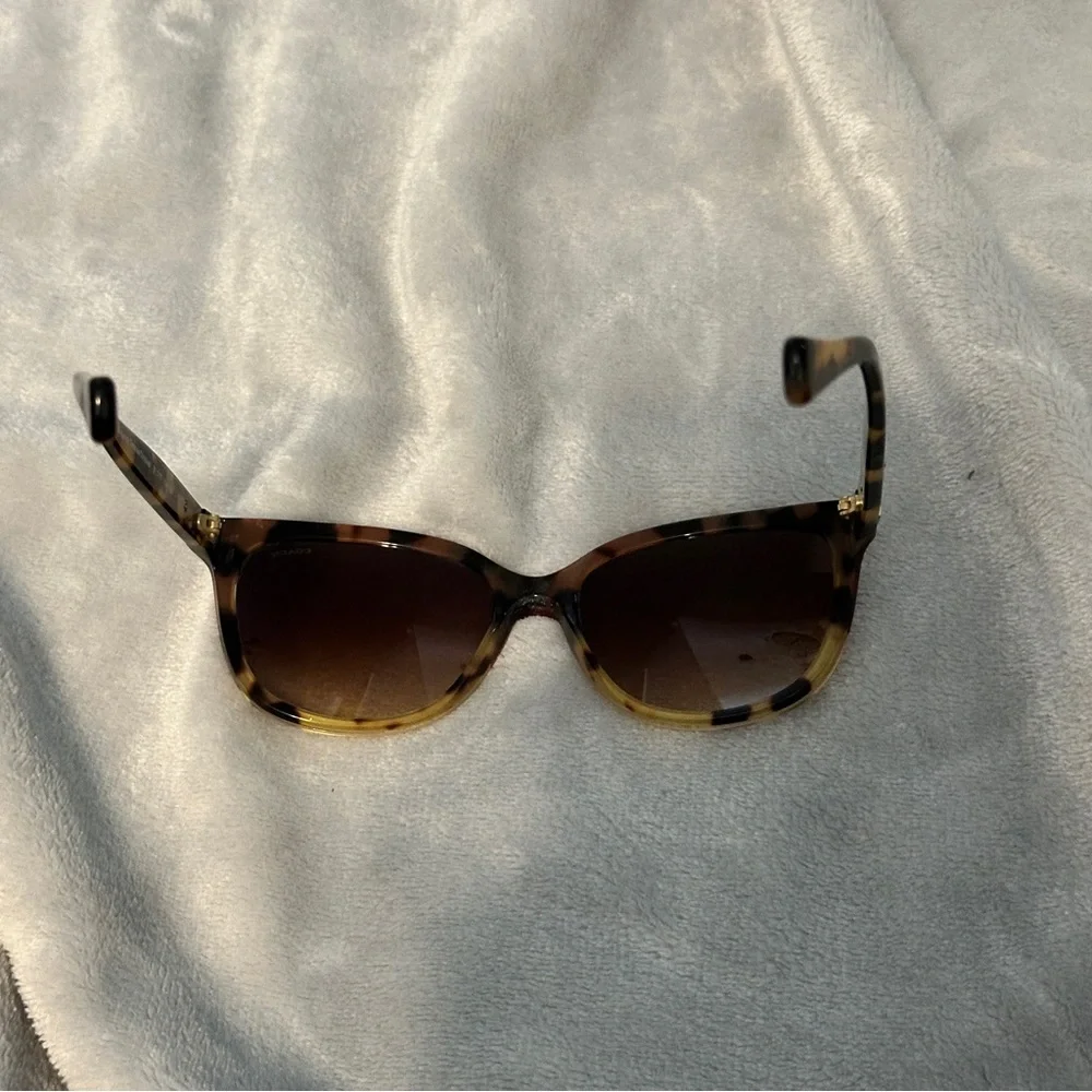 Coach Maroon Tortoise Sunglasses - Picture 10 of 12